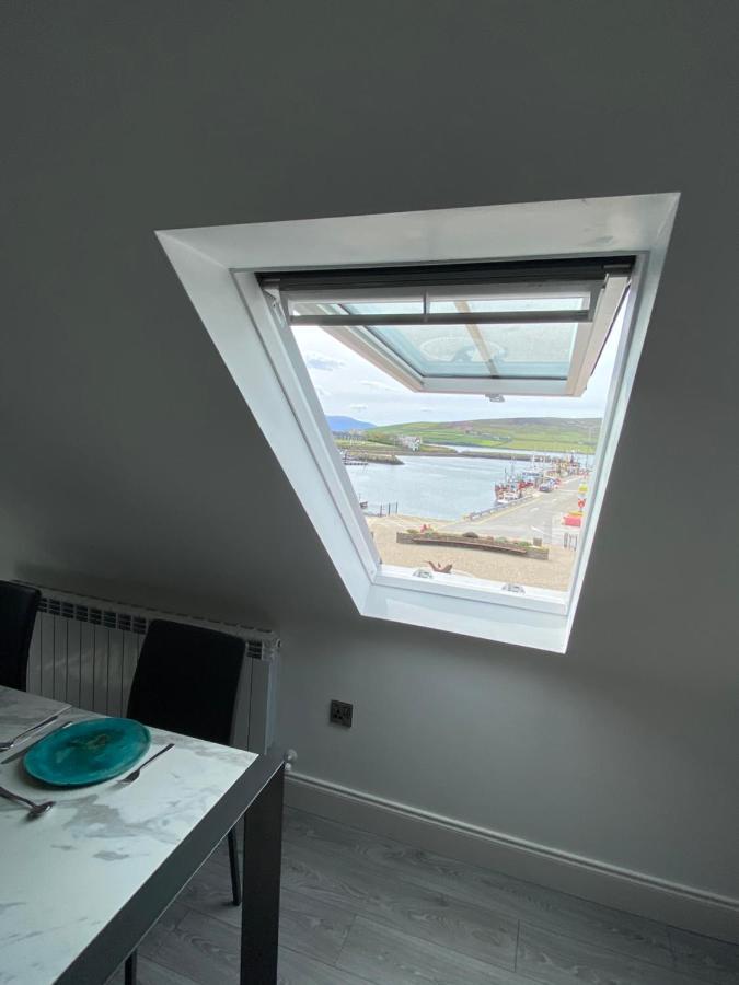Pier House Luxury Apartment Dingle Exterior foto
