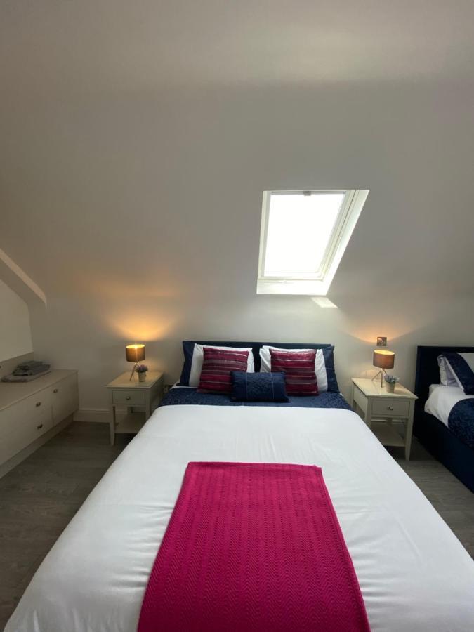 Pier House Luxury Apartment Dingle Exterior foto